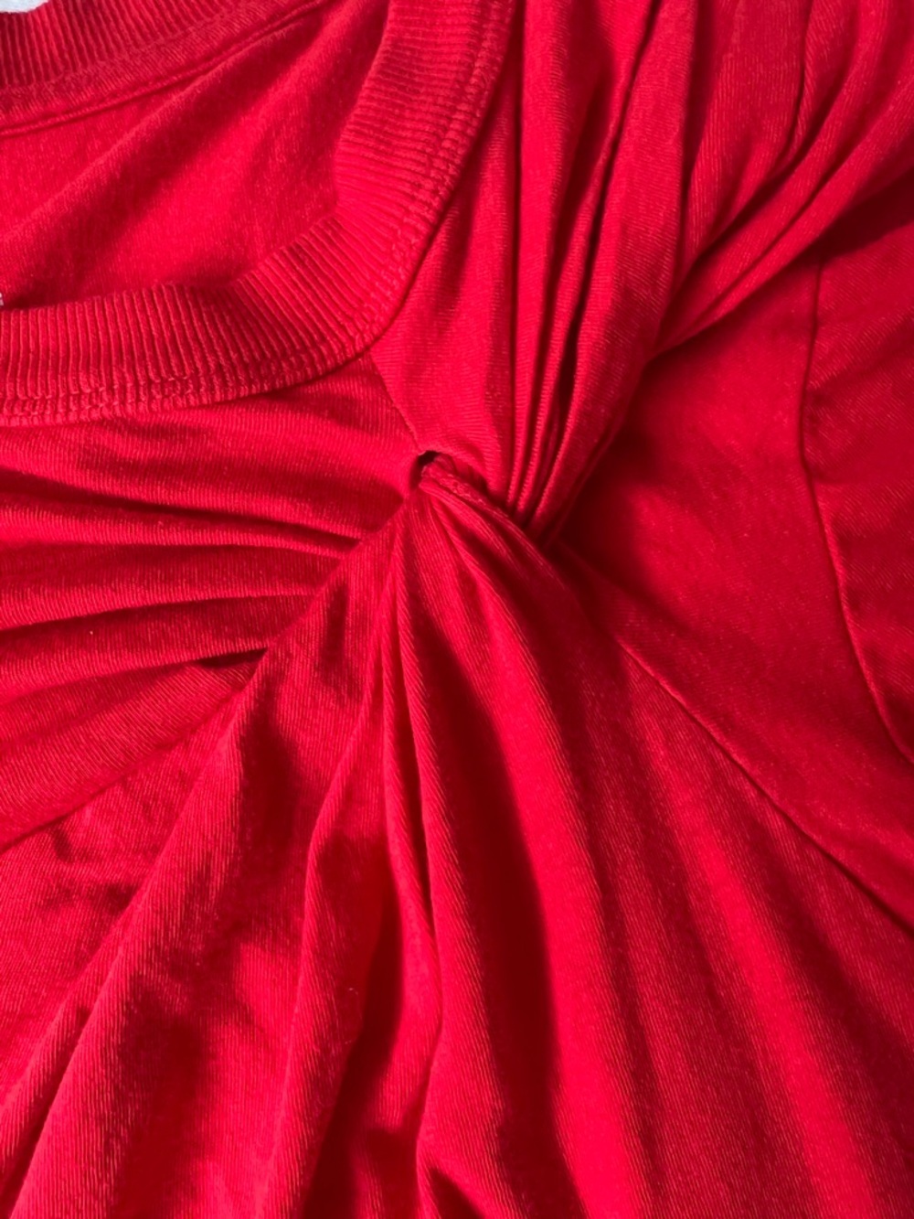 Maeve Anthropologie Red Twist Knot Tee – Draped Shoulder Top – XL - Picture 4 of 5